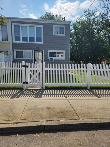 Listing photo 1 of 6