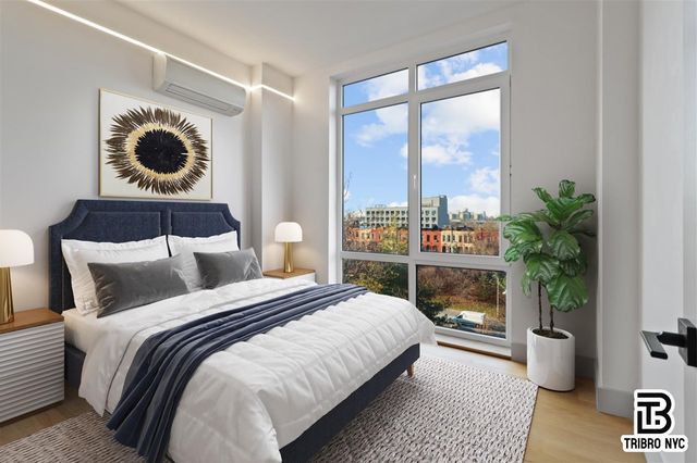 Listing photo 1 of 6