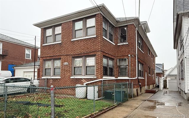 Listing photo 1 of 6