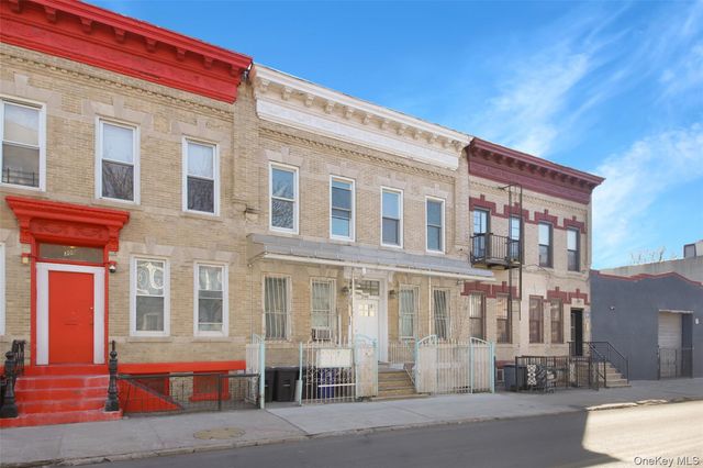 Listing photo 1 of 6