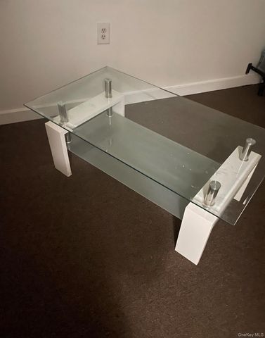 Listing photo 1 of 6