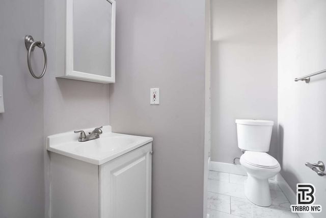 Listing photo 1 of 6