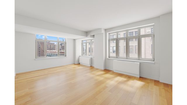 Listing photo 1 of 6