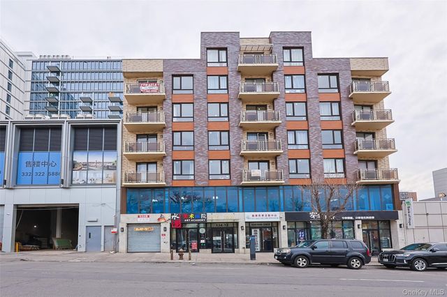 Listing photo 1 of 6