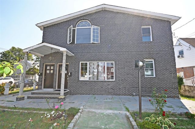 Listing photo 1 of 6