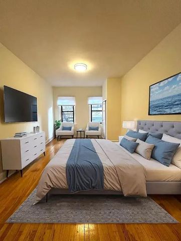 Listing photo 1 of 4