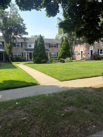 Listing photo 1 of 6