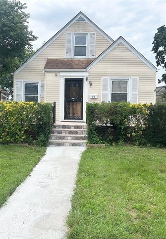 Listing photo 1 of 6