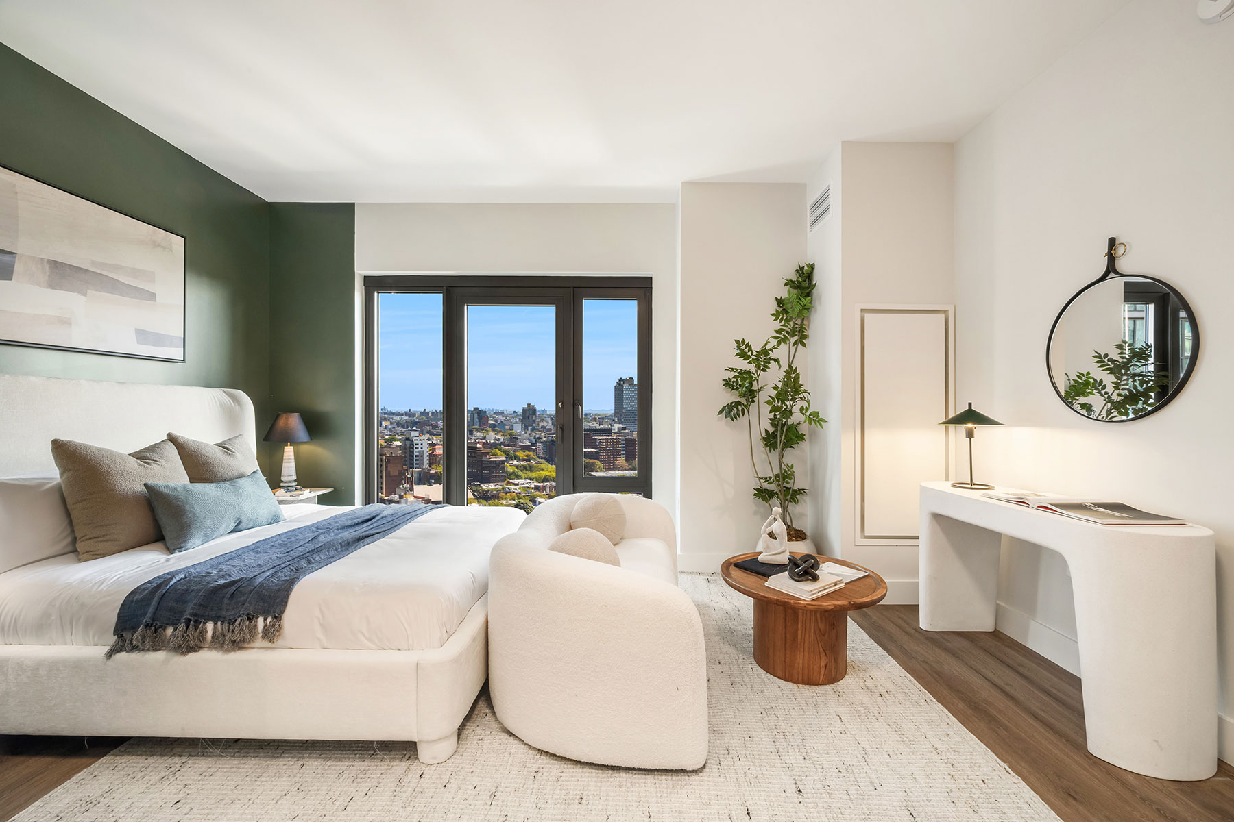 Listing photo 1 of 8