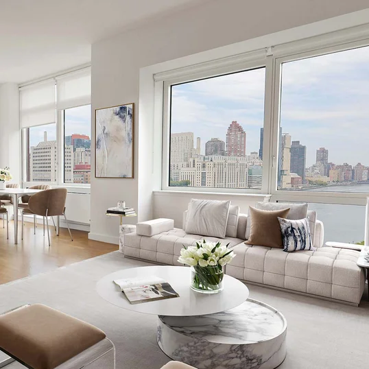 Listing photo 1 of 18